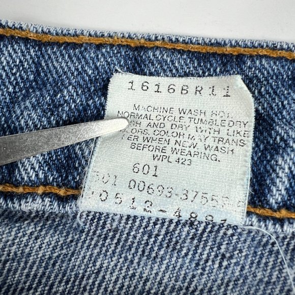 VTG 90s Levi's Jeans Men's 30x32 512 Slim Tapered Blue Faded Denim USA Tag 32x34 - Picture 8 of 16